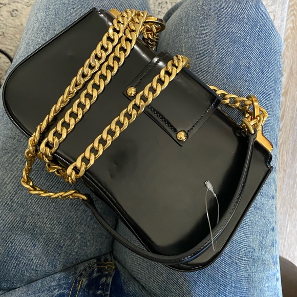 Prada bag - Picture 3 of 5